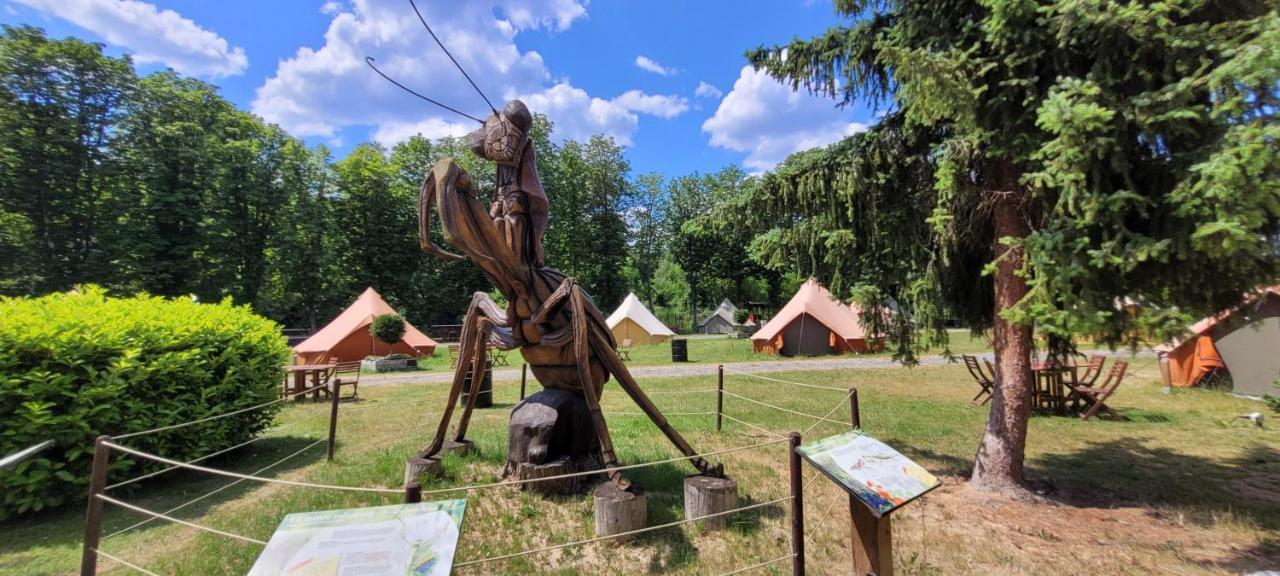 Cocoon Village - Glamping - Domaine Des Grottes De Han Rochefort Exterior photo